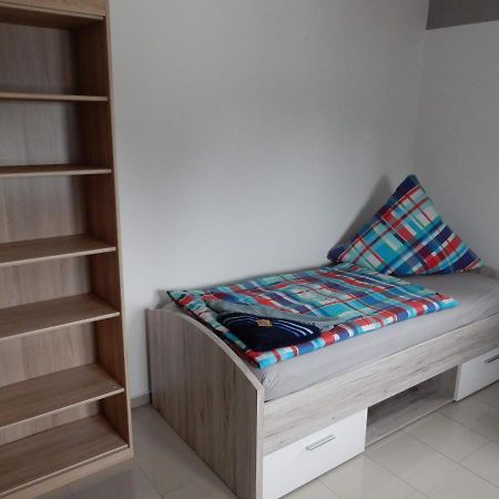 Apartment Haus 25 Velten Esterno foto