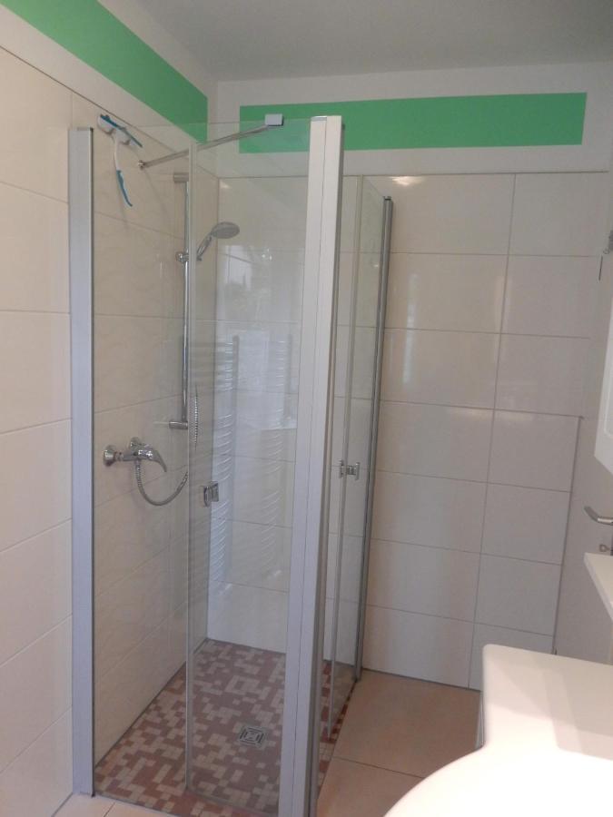 Apartment Haus 25 Velten Esterno foto